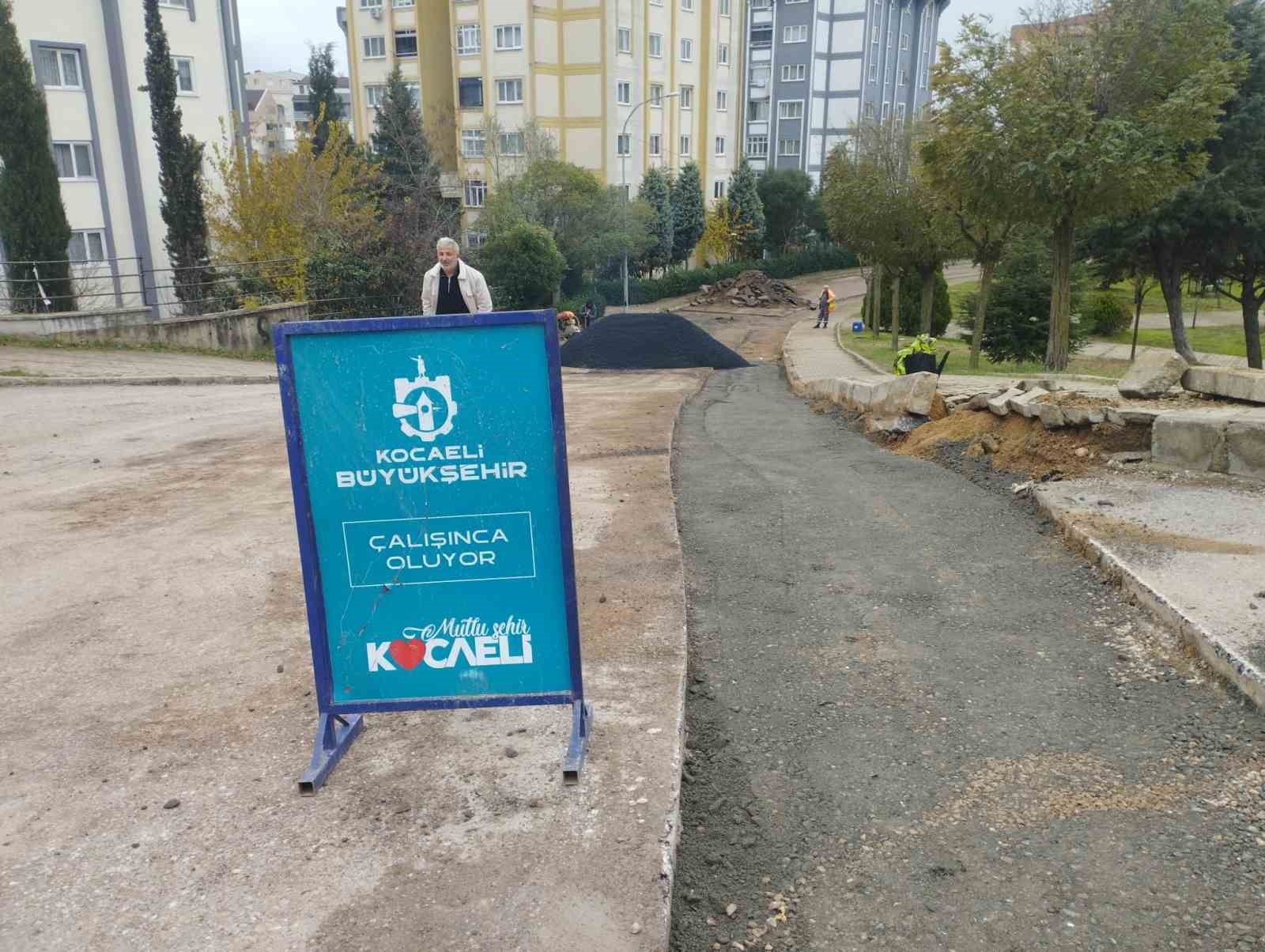 Çayırova’da bozulan yollar onarılıyor