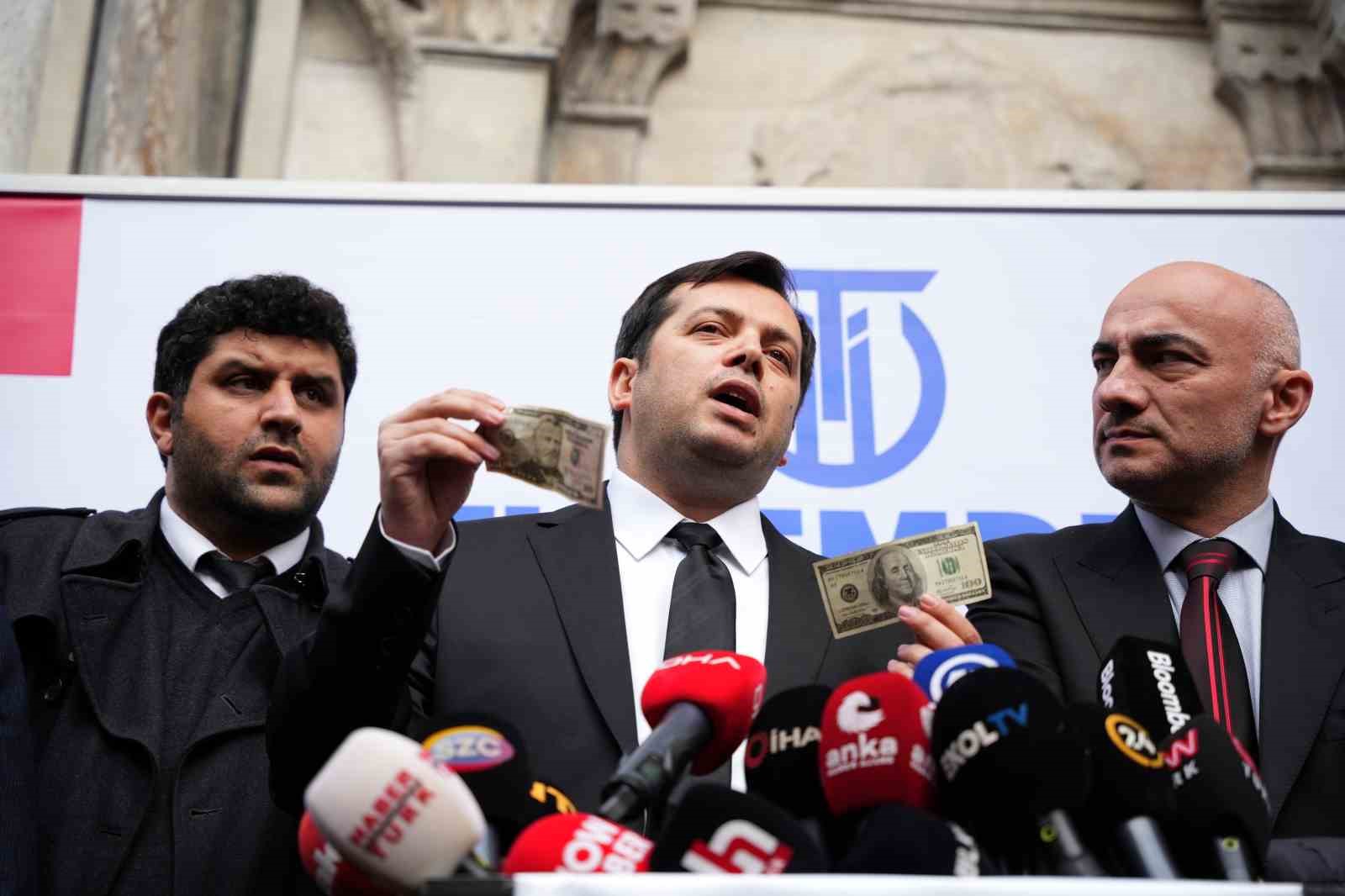 T&Uuml;YEMDER Başkanı Şeren: "600 milyon dolar ve 1 milyar dolar sahte para olduğu şeklindeki haberler tamamen asılsızdır"
