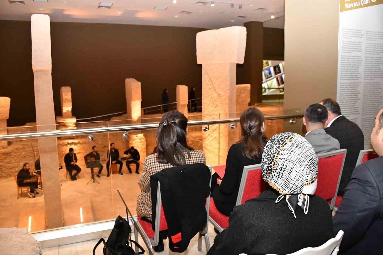 Şanlıurfa&rsquo;da &ldquo;Zaman T&uuml;nelinde &Ouml;ğretmenlere M&uuml;ze Konseri&rdquo; etkinliği d&uuml;zenlendi
