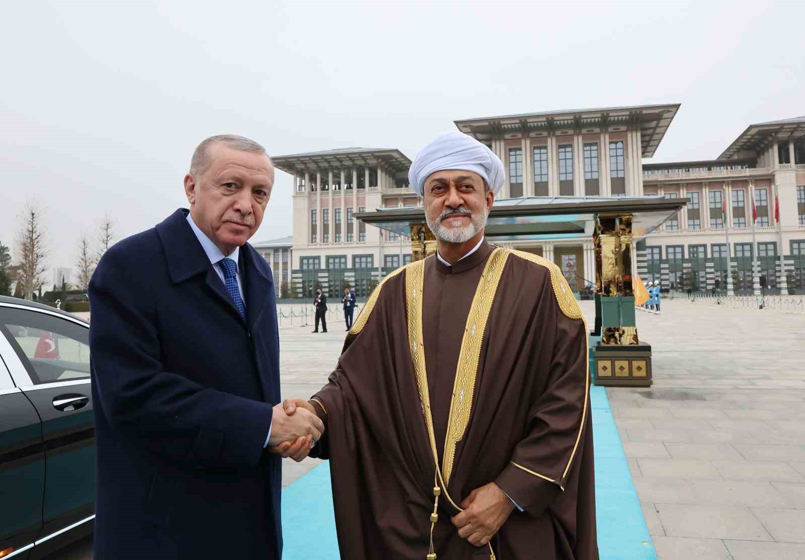 Cumhurbaşkanı Erdoğan, Umman Sultanı El Said’i resmi törenle karşıladı
