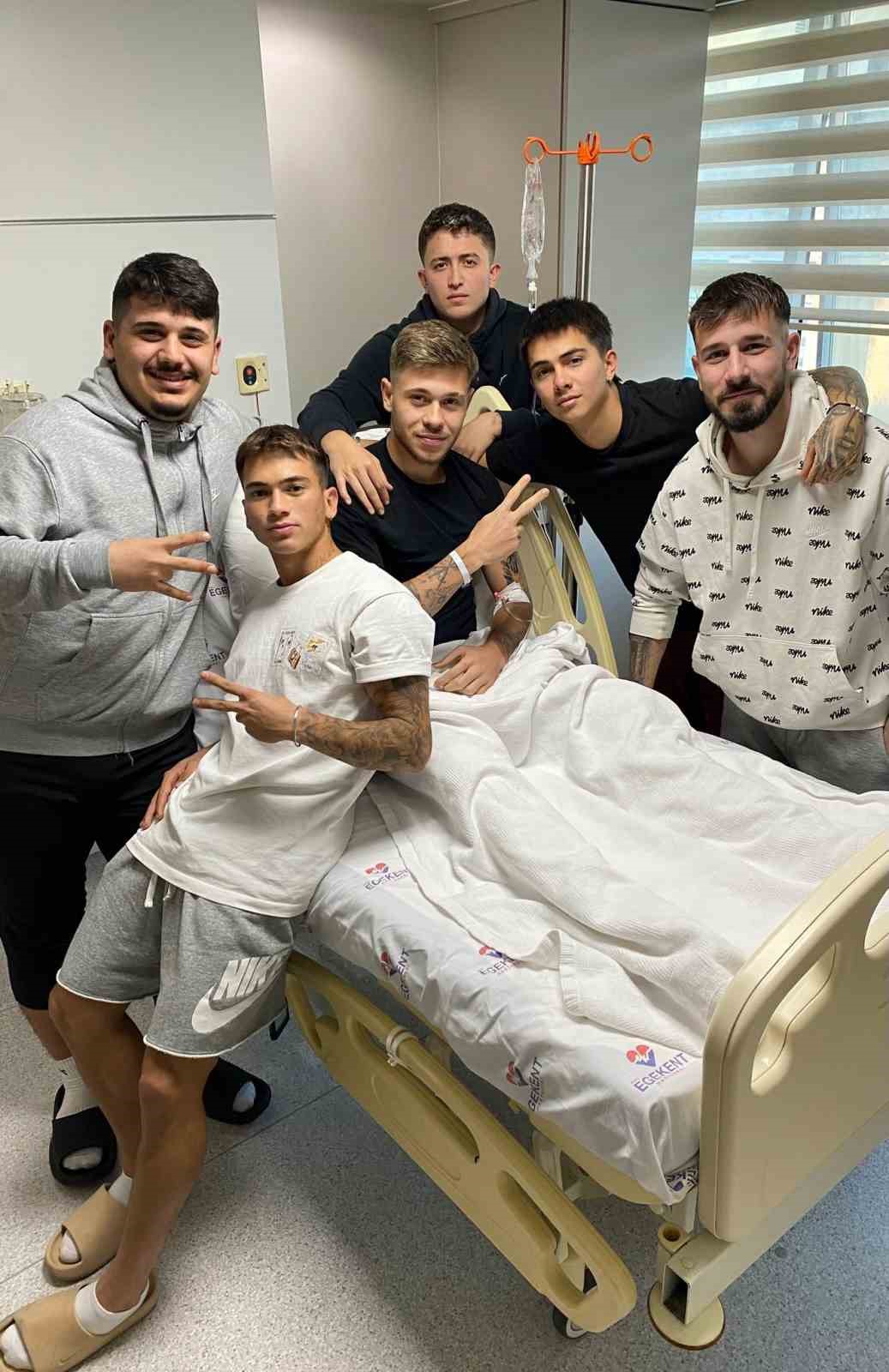 Denizlispor&rsquo;un fedakar golc&uuml;s&uuml; Emre ilk yarıyı kapattı
