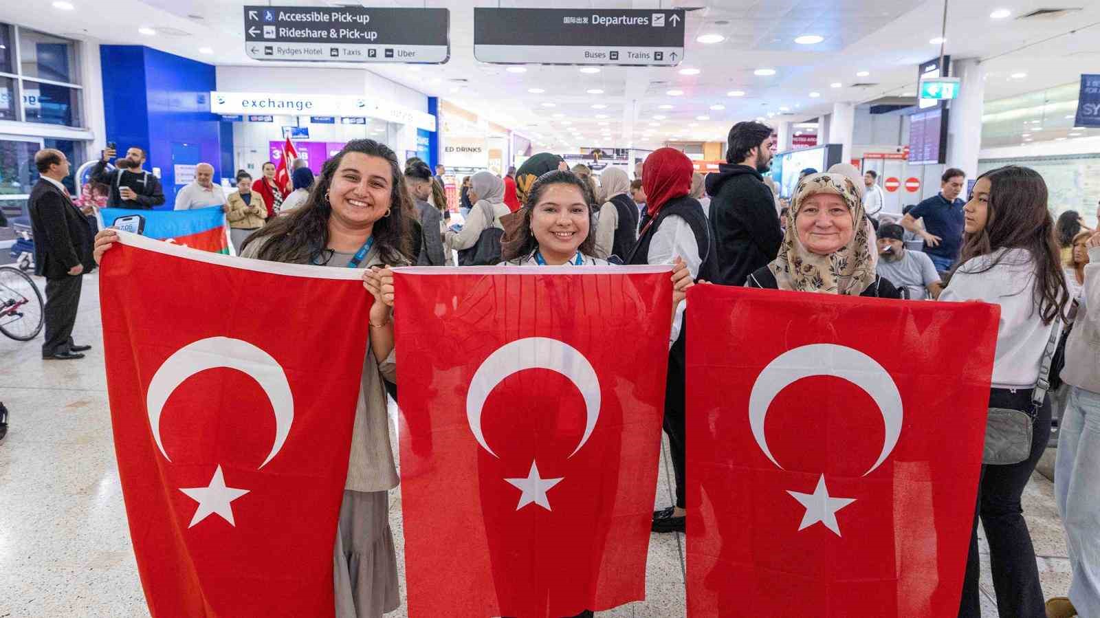 Türk Hava Yolları’nın en uzun rotası olan Sidney’e ilk uçuş gerçekleşti
