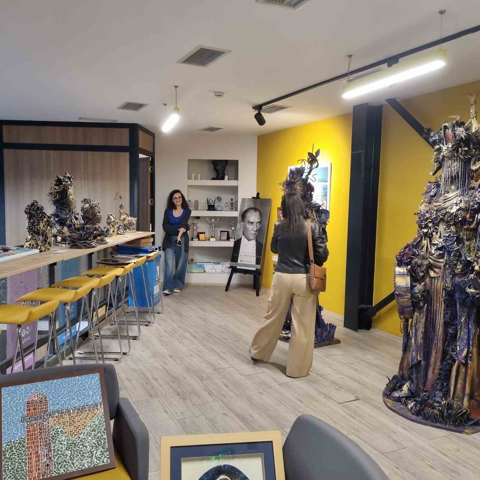 Ayvalık Alan Başkanlığı&rsquo;ndan Kentimiz İzmir Derneği&rsquo;ne ziyaret
