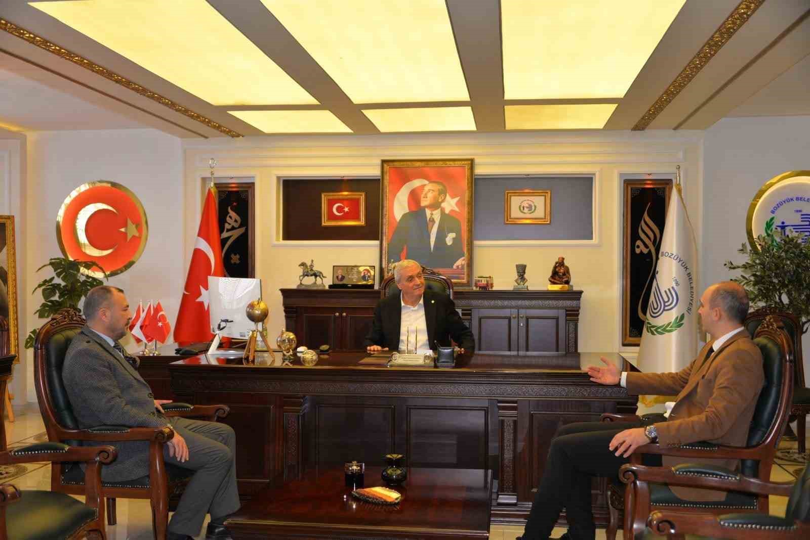 Bilecik&rsquo;in tanıtımı i&ccedil;in kapı kapı geziyor
