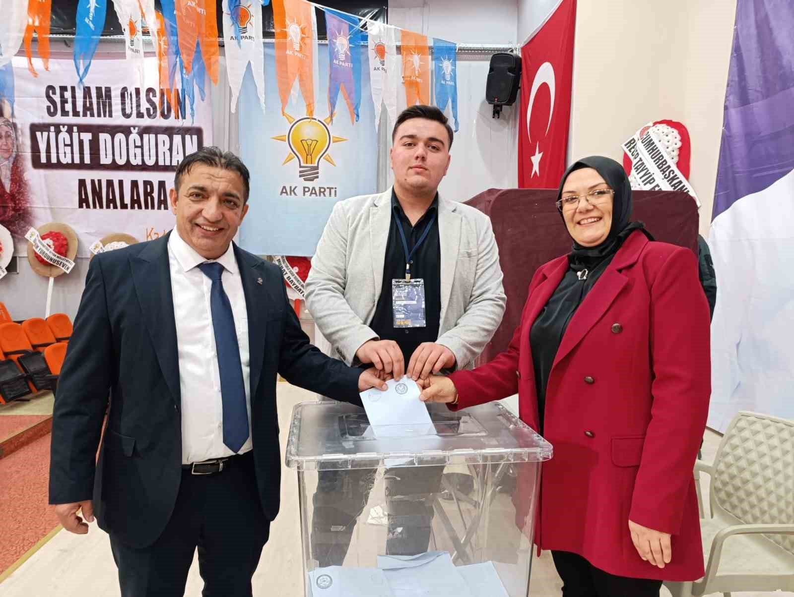 AK Parti Köprübaşı Uysal’la devam dedi