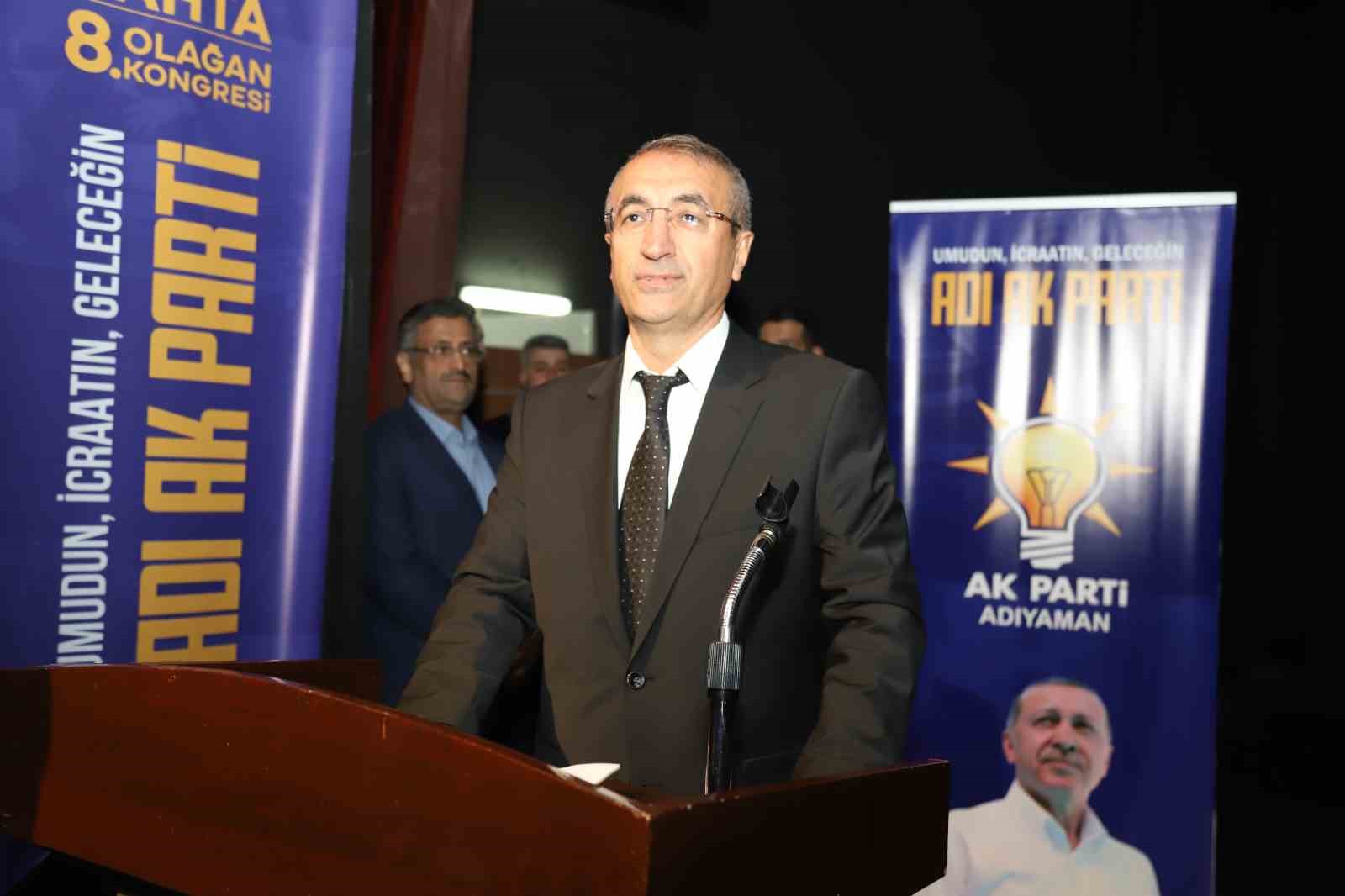 Adıyaman Kahta’ta AK Parti 8. Olağan İlçe Kongresi gerçekleştirildi