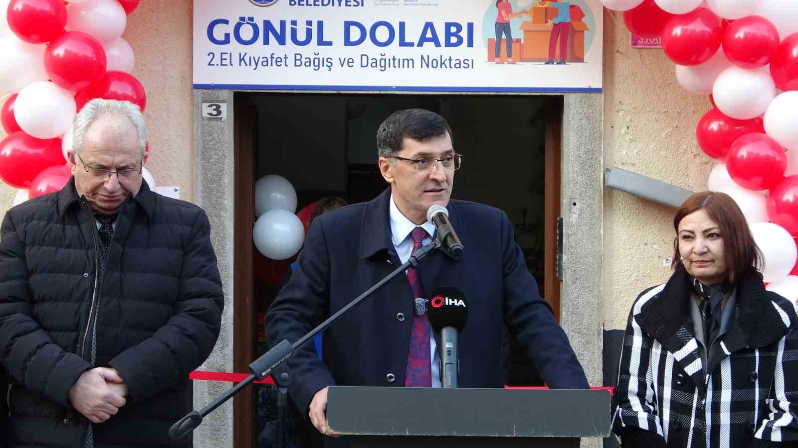 Kütahya’da ihtiyaç sahipleri için "Gönül Dolabı"
