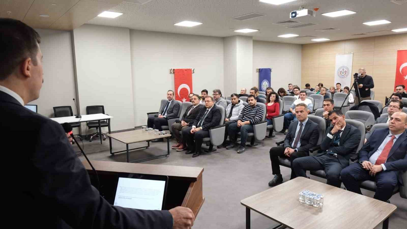 Kütahya’da "Fıtık Cerrahi Günleri" etkinliği düzenlendi