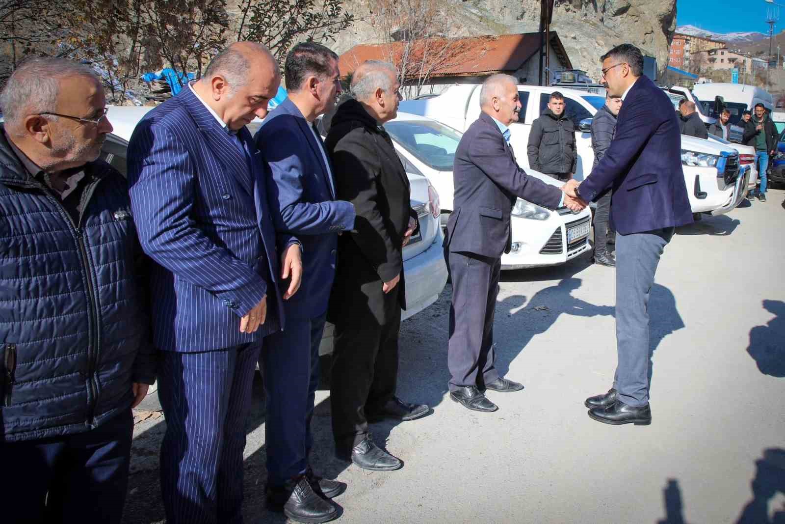 Vali &Ccedil;elik, şehit Korkmaz&rsquo;ın mevlit programına katıldı
