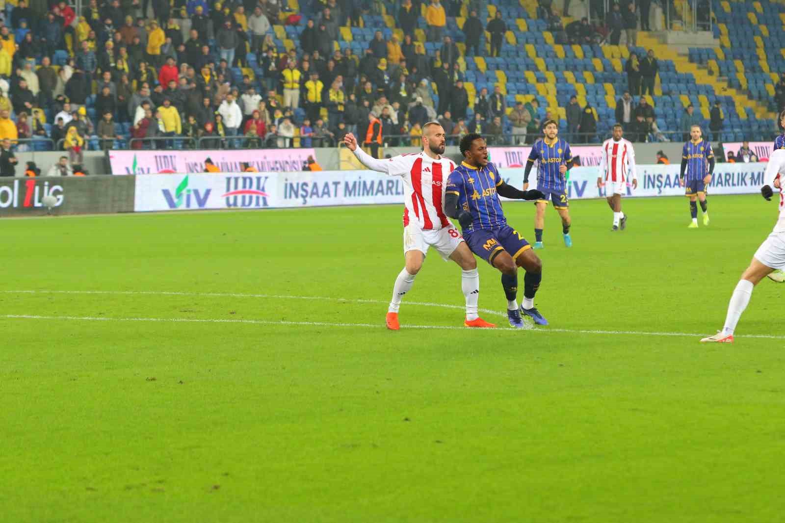 Trendyol 1. Lig: MKE Ankaragücü: 1 - Pendikspor: 1
