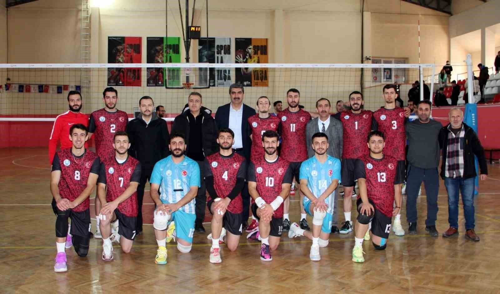 Gençlikspor adım adım play-off yolunda
