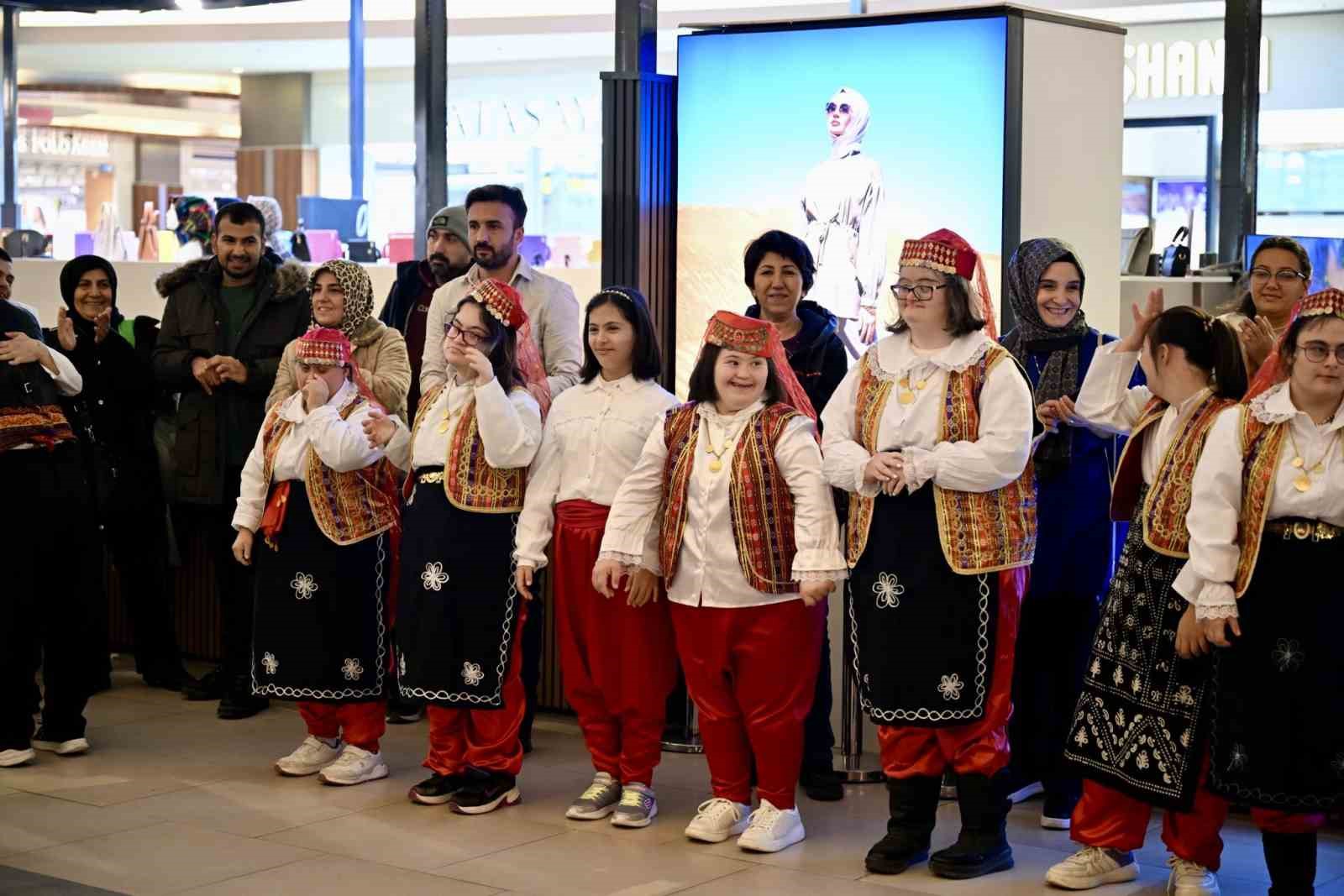 MalatyaPark&rsquo;ta "D&uuml;nya Engelliler G&uuml;n&uuml;" etkinliği
