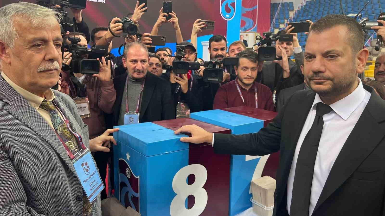 Trabzonspor Başkanı Ertuğrul Doğan oyunu kullandı