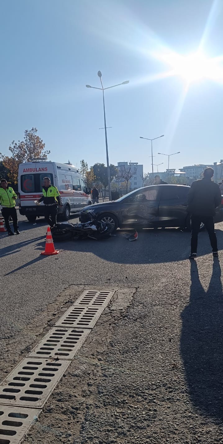 Siirt’te otomobil ile motosiklet çarpıştı: 1 ölü