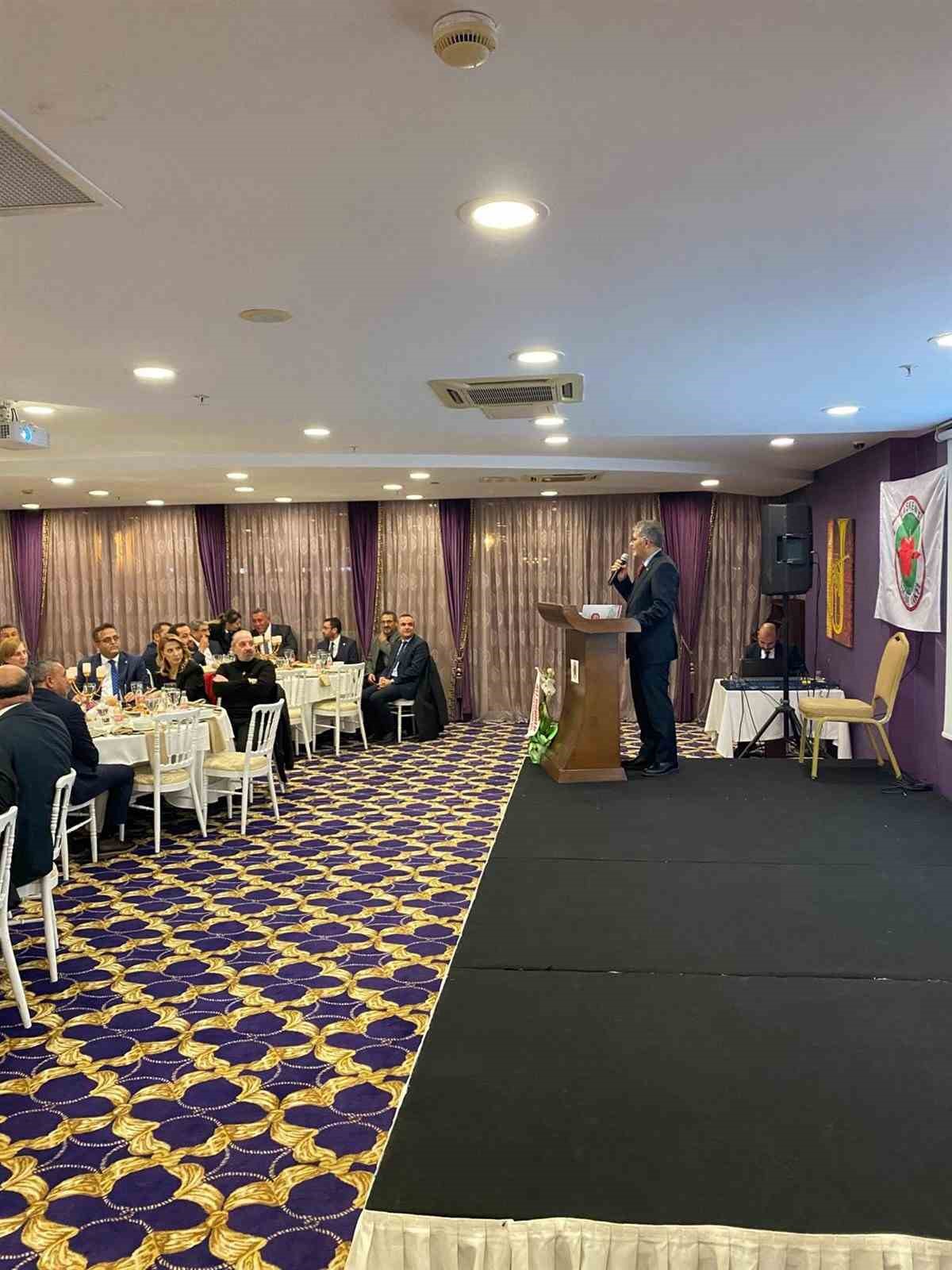Vali &Ccedil;elik, Ankara&rsquo;da yaşayan Niğdelilerle buluştu
