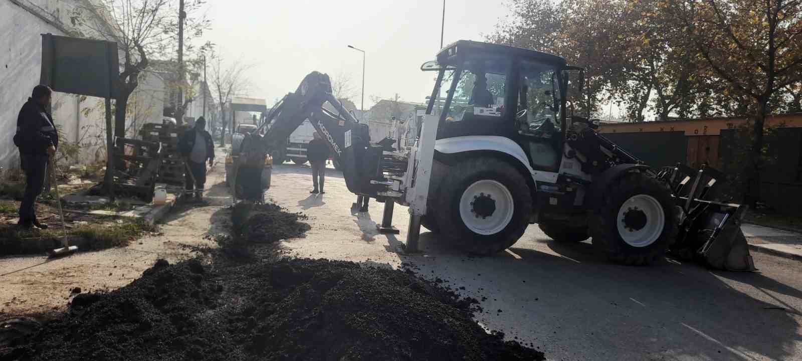 Küçük Sanayi Sitesinin yol kalitesi artıyor