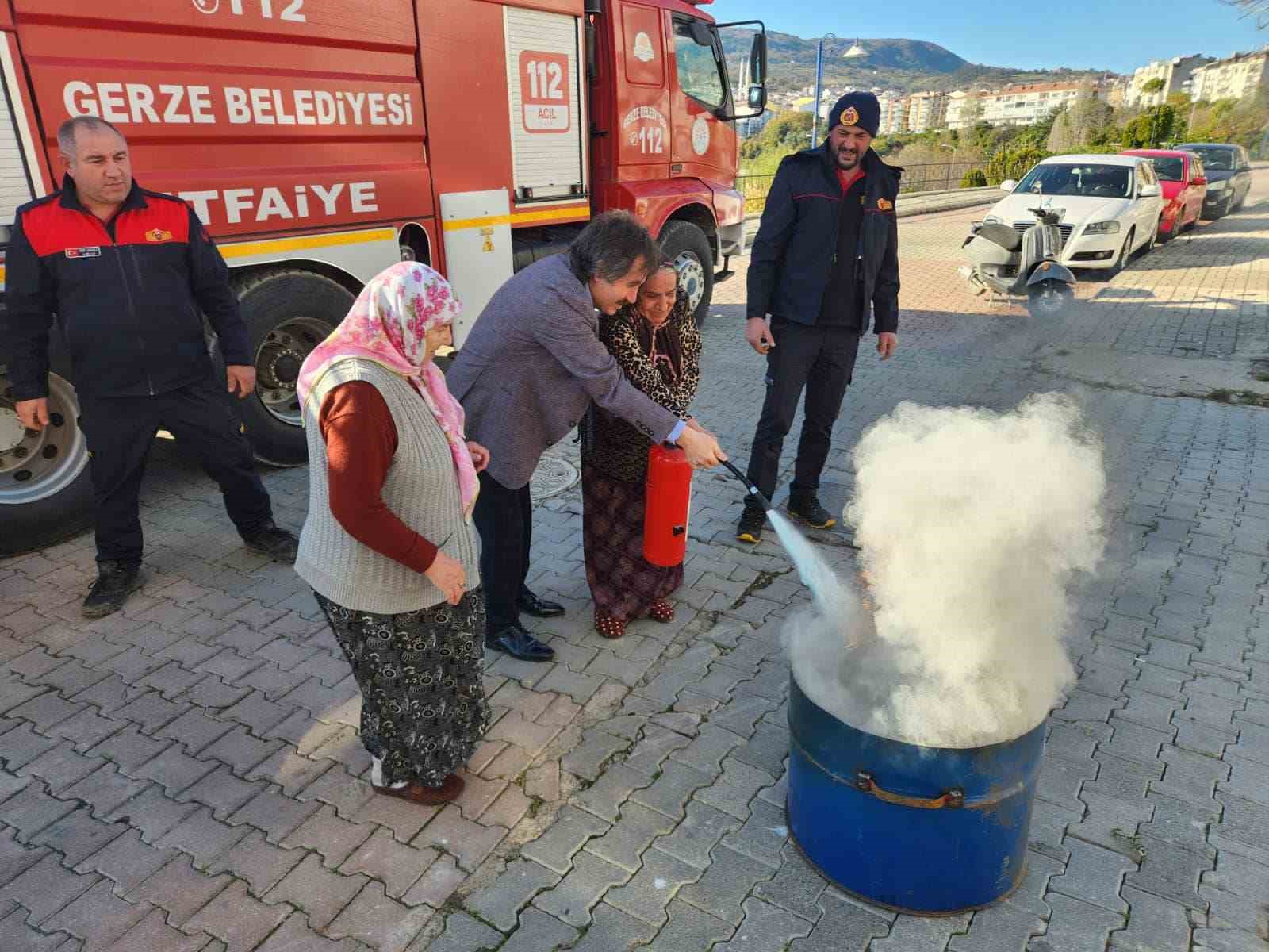 Huzurevinde yangından korunma ve yangına müdahale eğitimi
