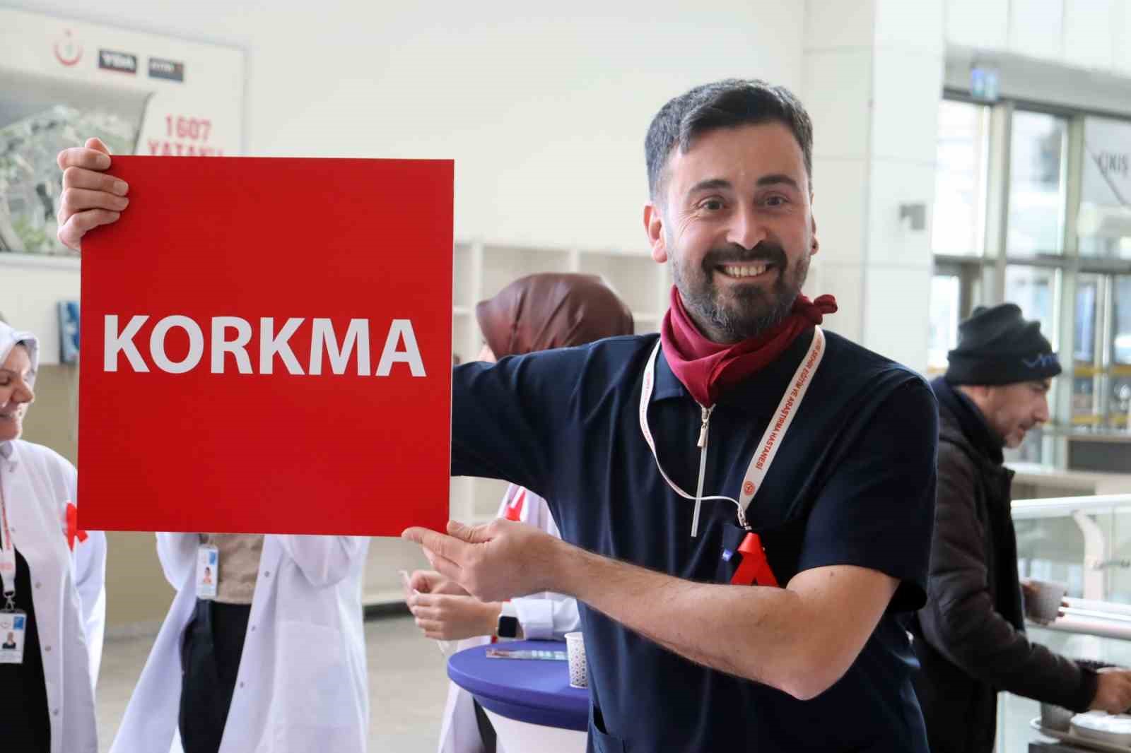 AIDS şüphesine ’test’ önerisi
