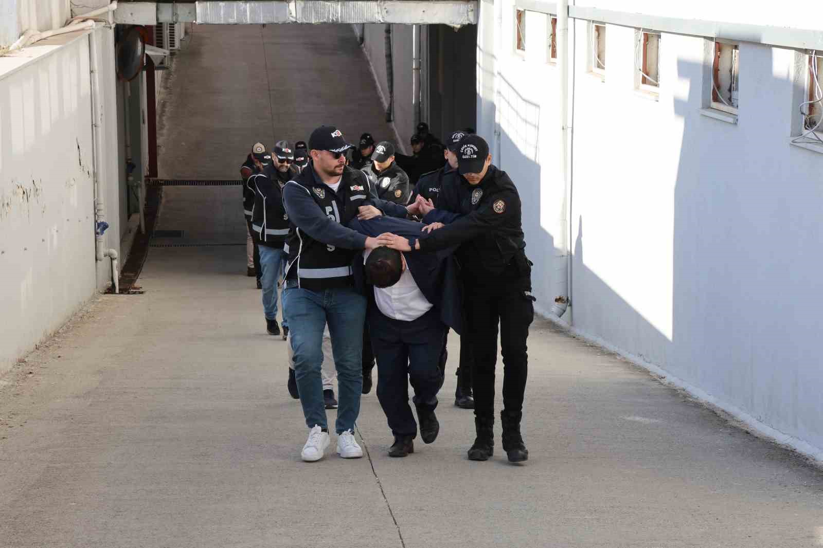 Adana’da emniyetin deposundan mühimmat çalınması olayında 7 tutuklama