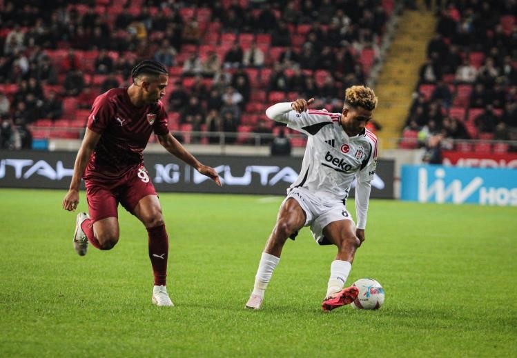 Trendyol Süper Lig: Hatayspor: 0 - Beşiktaş: 0 (Maç devam ediyor)