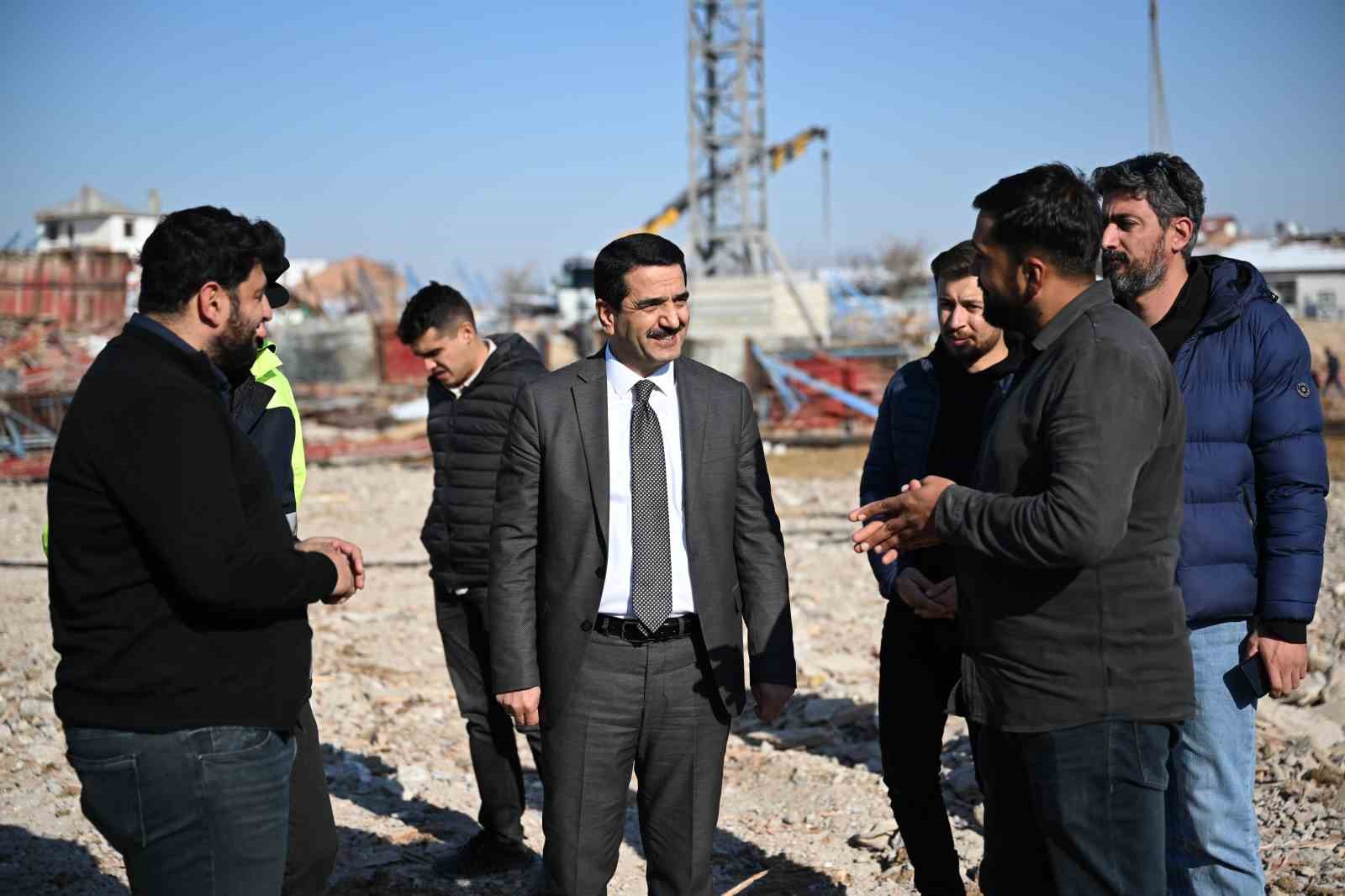 Malatya&rsquo;da rezerv alanlarında binalar y&uuml;kseliyor
