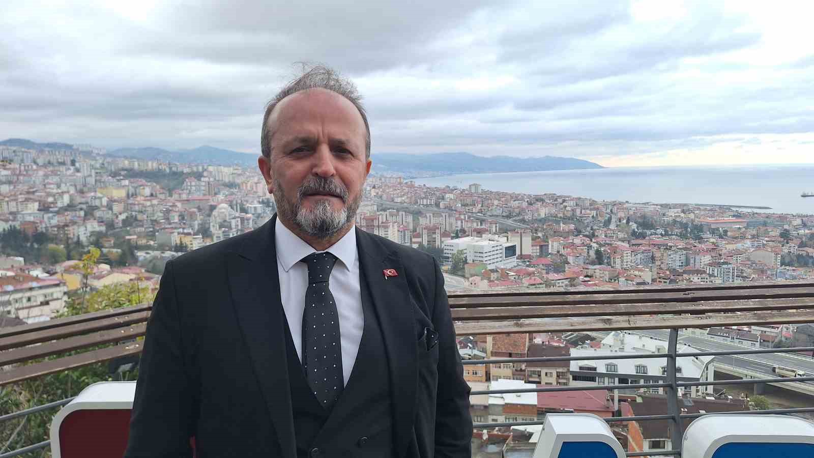 Ayhan Taflan: "Arap turistler Trabzon’da önceki yıllarda aldığı konutlarını satmaya başladı"
