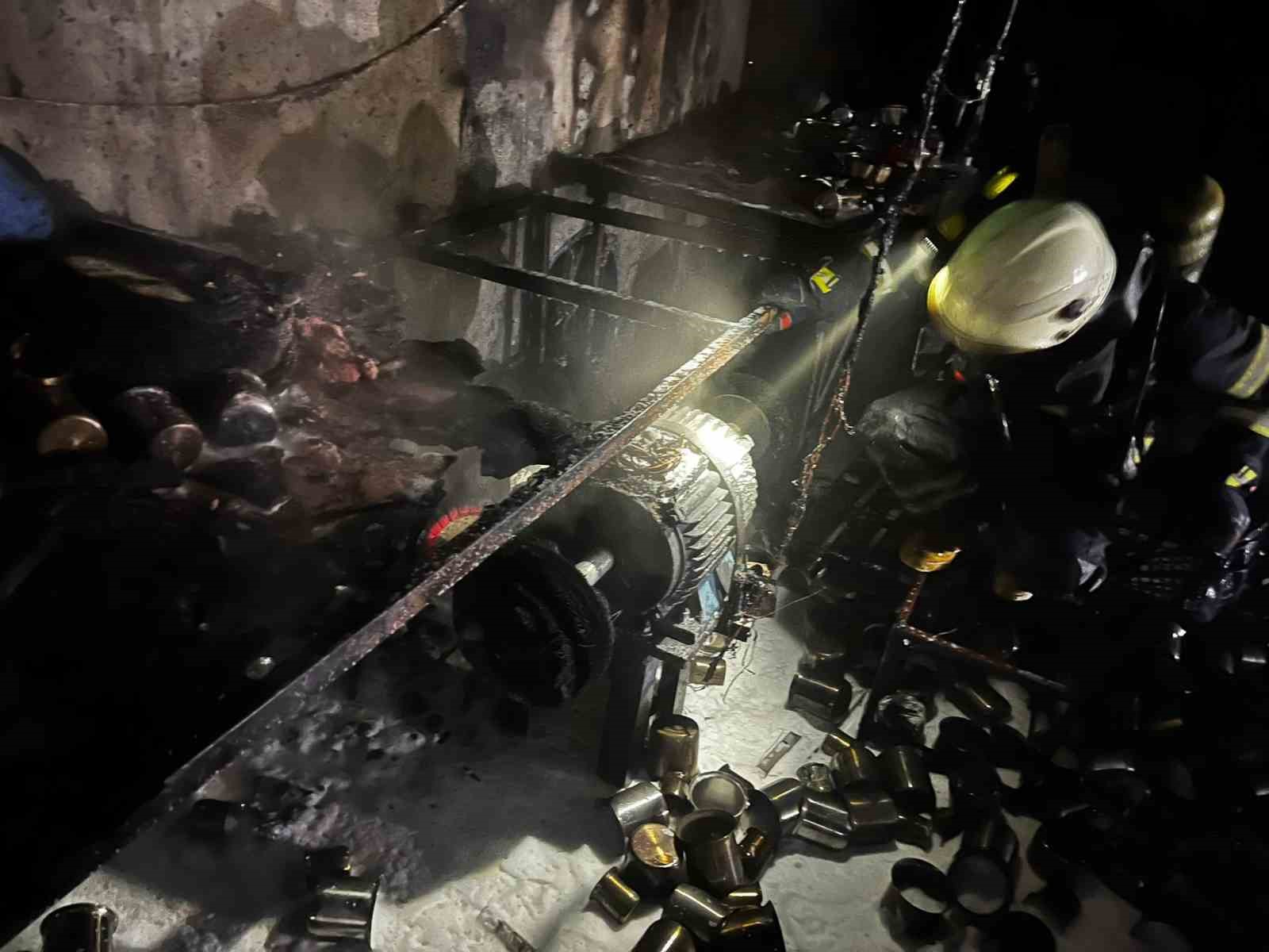 Kahramanmaraş&rsquo;ta iş yeri yangını
