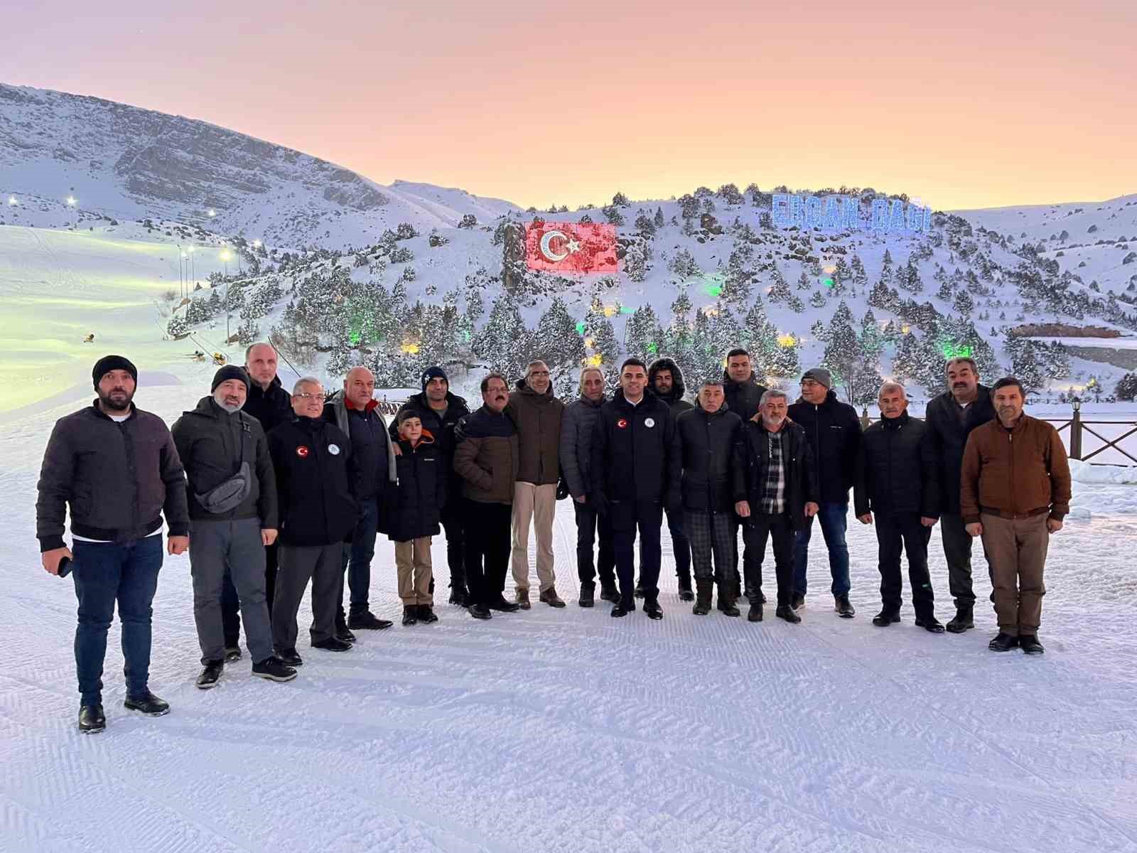 Turizm elçileri Ergan Dağı Kayak Merkezi’nde ağırlandı