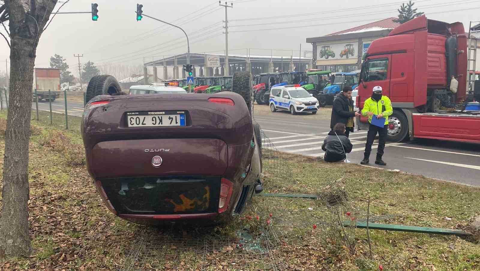 Otomobil takla attı, burunları bile kanamadı