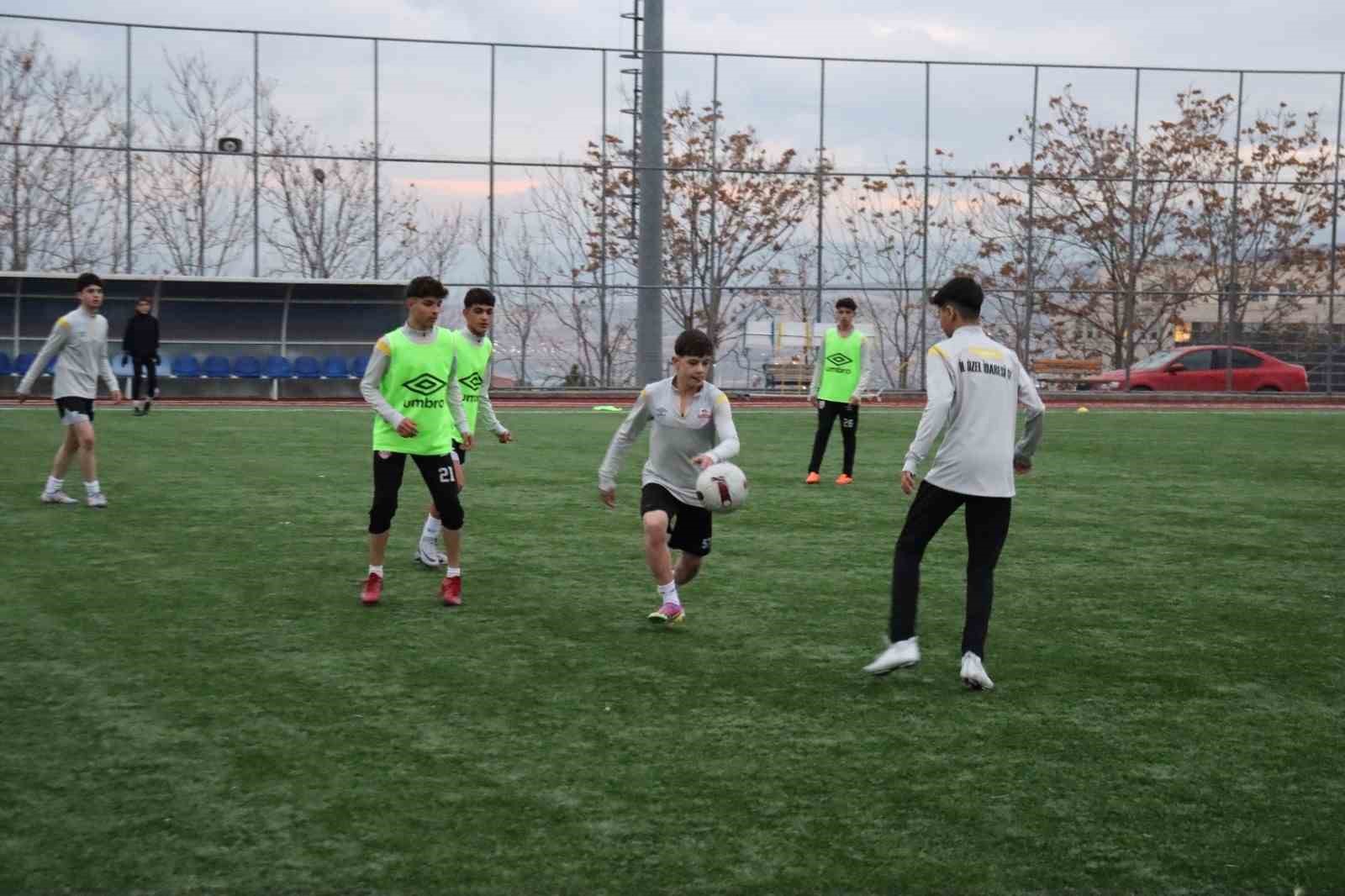 Elazığ’ın sporcu fabrikası kulübü
