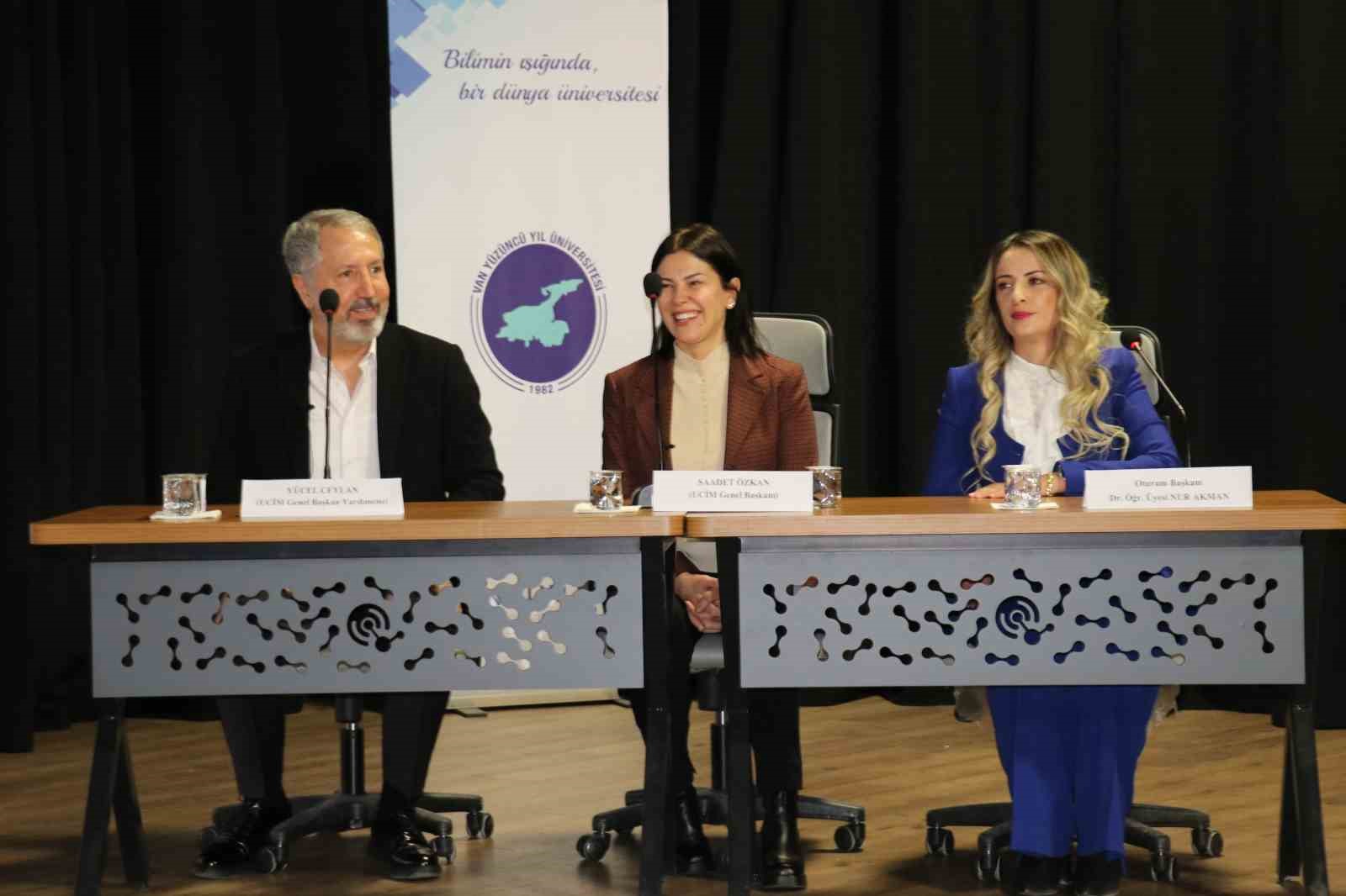 Van YYÜ’de "Çocuk İstismarı ve Mağdura Yaklaşım Sempozyumu" düzenlendi