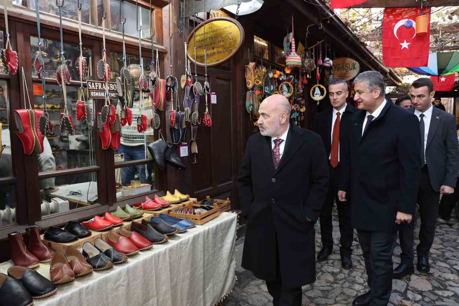 Bakan Yardımcısı Sağlam Karabük’te incelemelerde bulundu