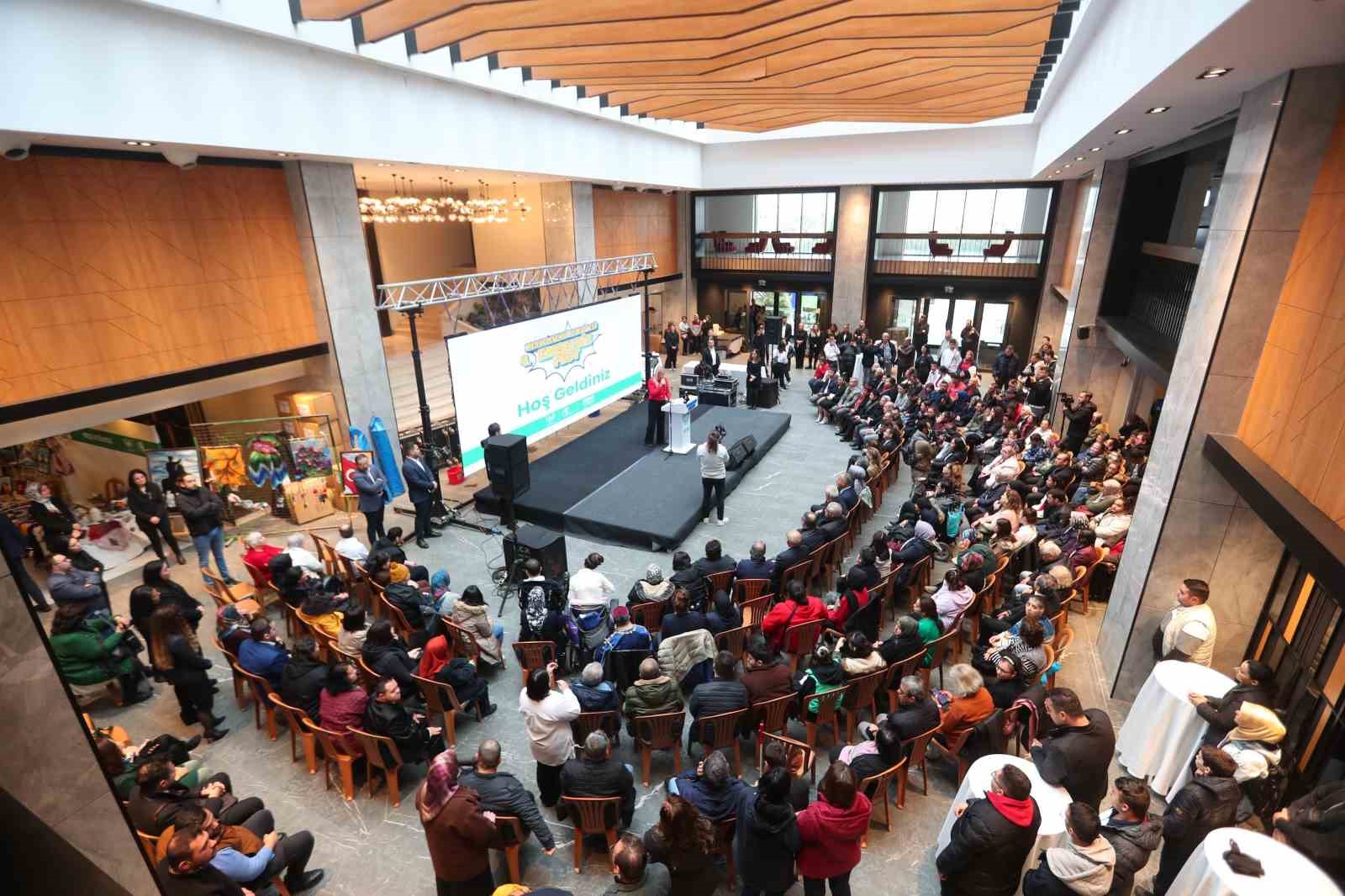 Merkezefendi 4. Engelsiz Fest yoğun katılımla başladı
