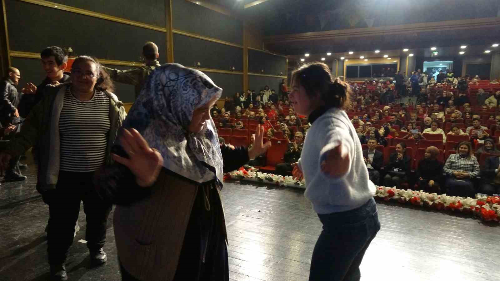 Erzurum&rsquo;da engelleri kaldırmak i&ccedil;in buluştular
