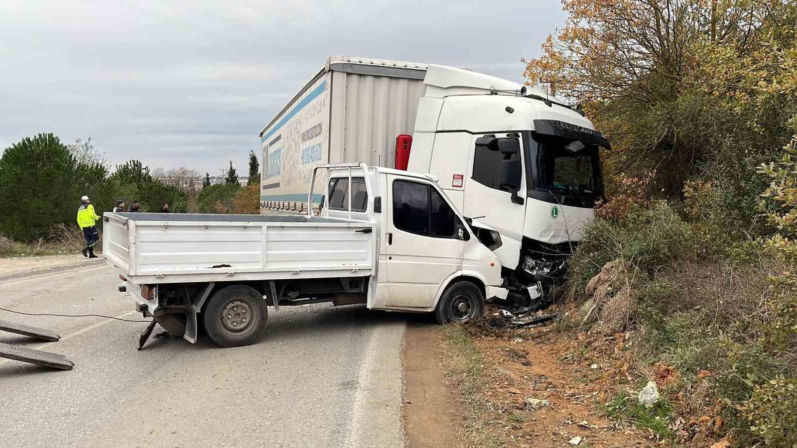 Kocaeli&rsquo;de zincirleme kaza: 3 yaralı
