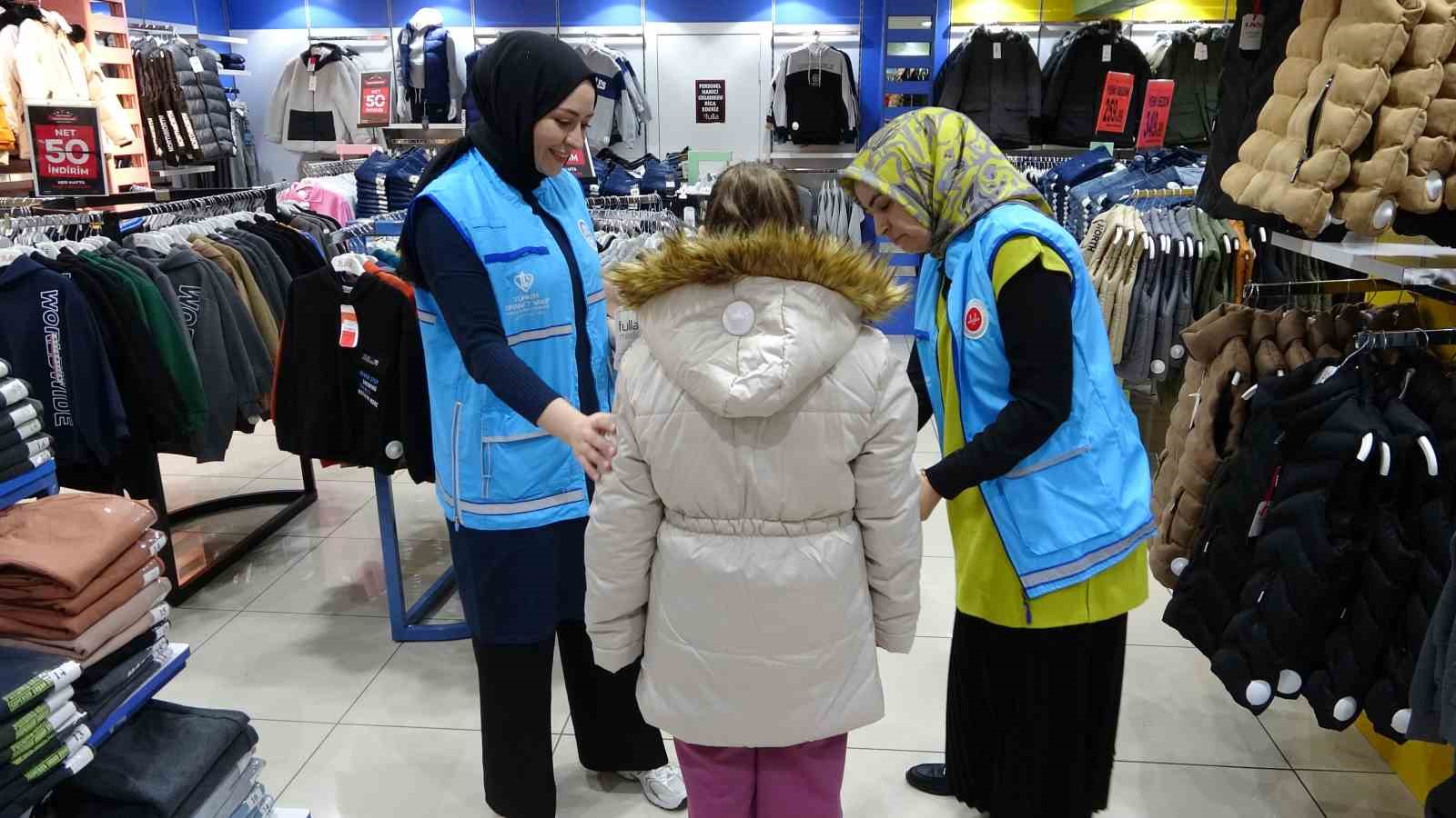 Türkiye Diyanet Vakfı’ndan Kütahya’da yetimler için anlamlı etkinlik