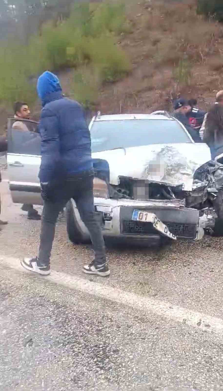 Adana&rsquo;da şehit konvoyunda kaza: 1&rsquo;i ağır 4 yaralı
