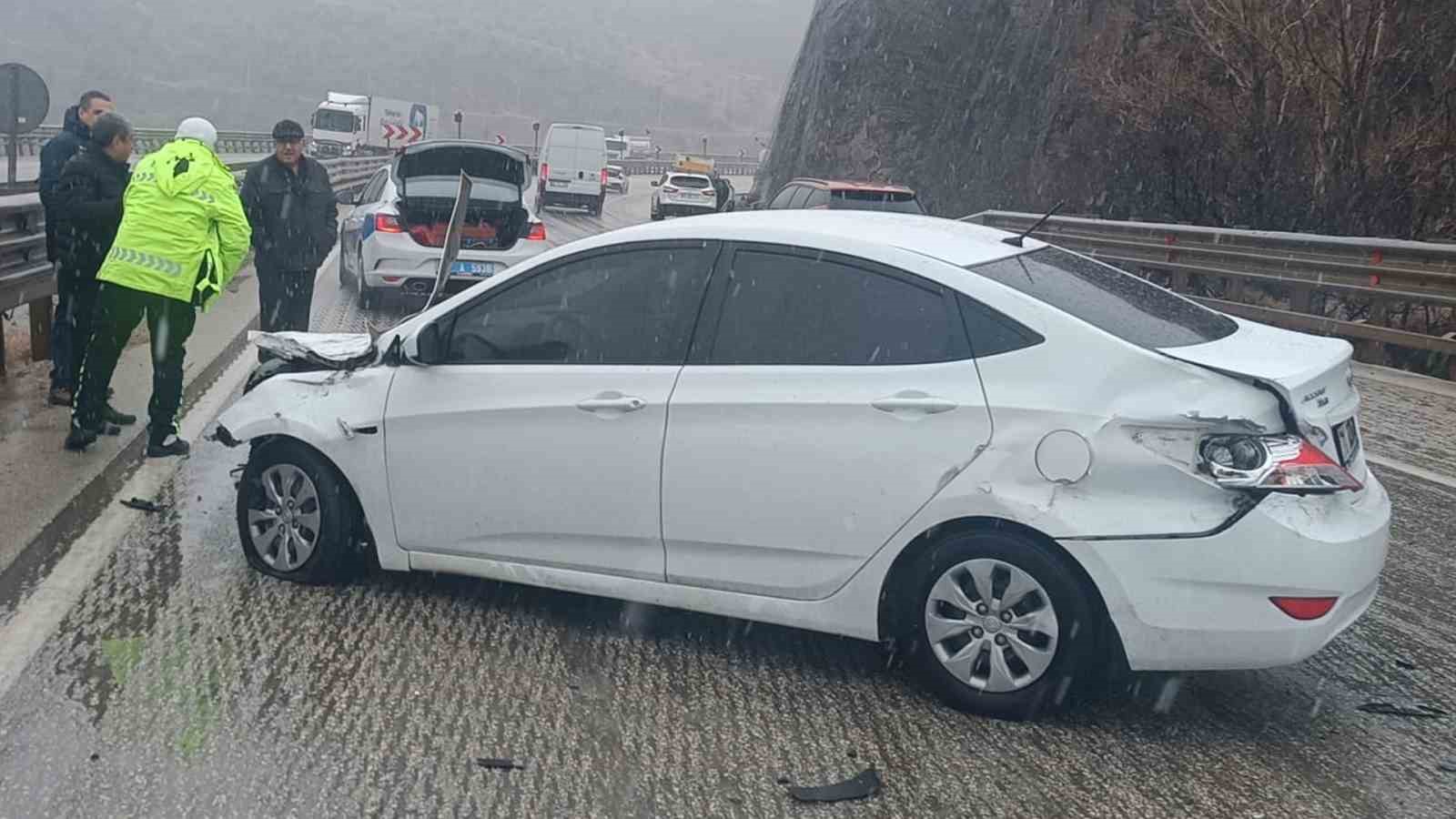 Kırıkkale’de trafik kazası: 3 yaralı