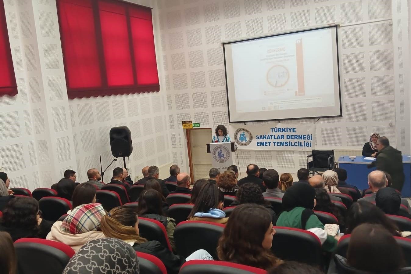 Emet MYO&rsquo;da &ldquo;Erişilebilir Bir Gelecek. Engelleri Aşan Toplumlar Oluşturmak" konferansı
