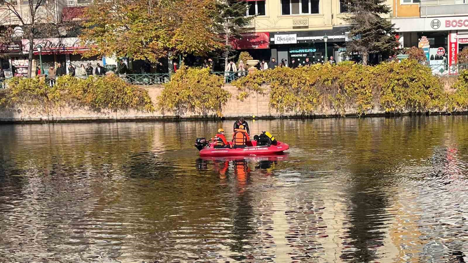 Eskişehir&rsquo;de &lsquo;Suda boğulma vakası tatbikatı&rsquo; yapıldı

