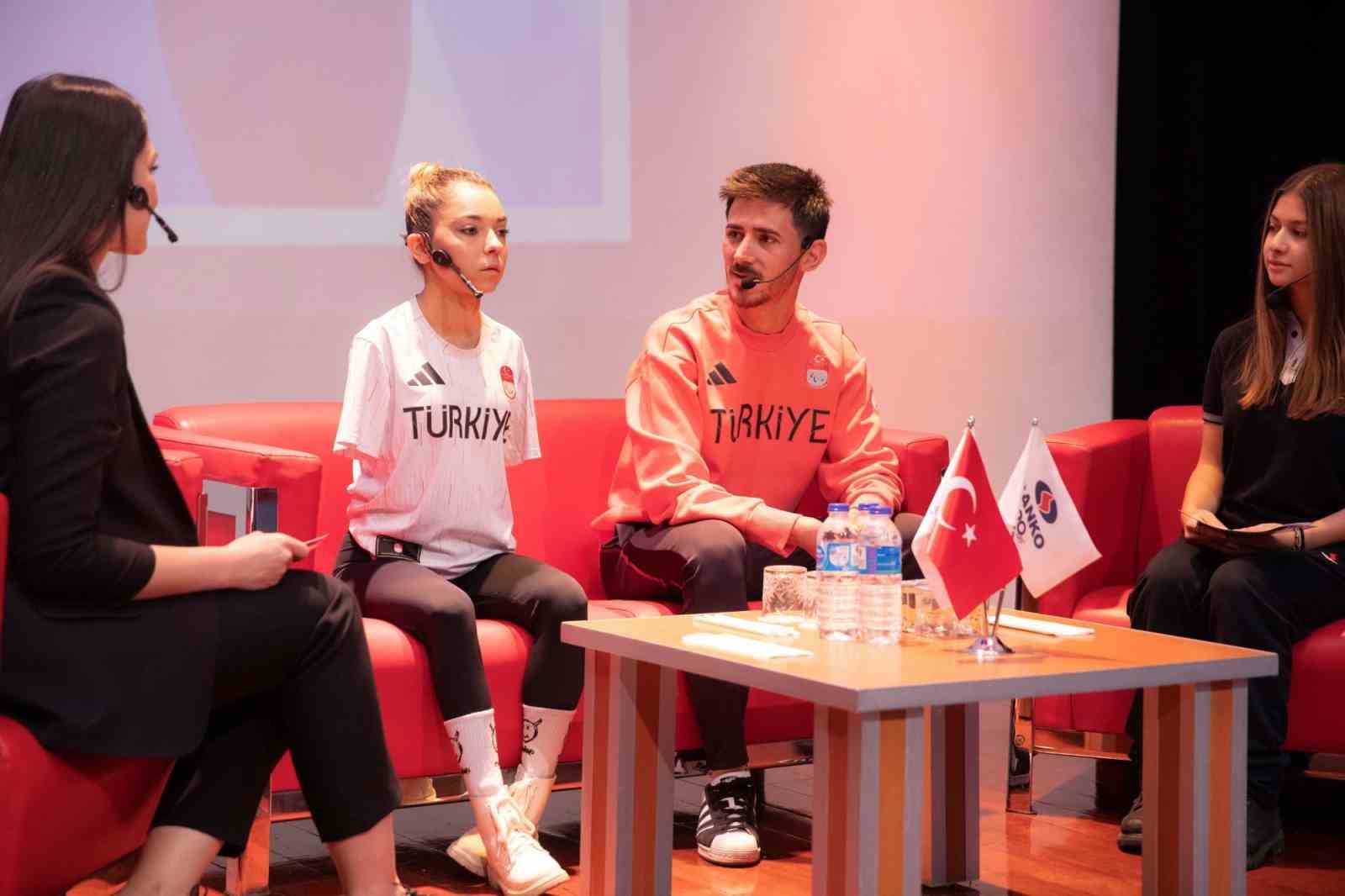 SANKO Okulları &ouml;ğrencileri milli sporcularla buluştu
