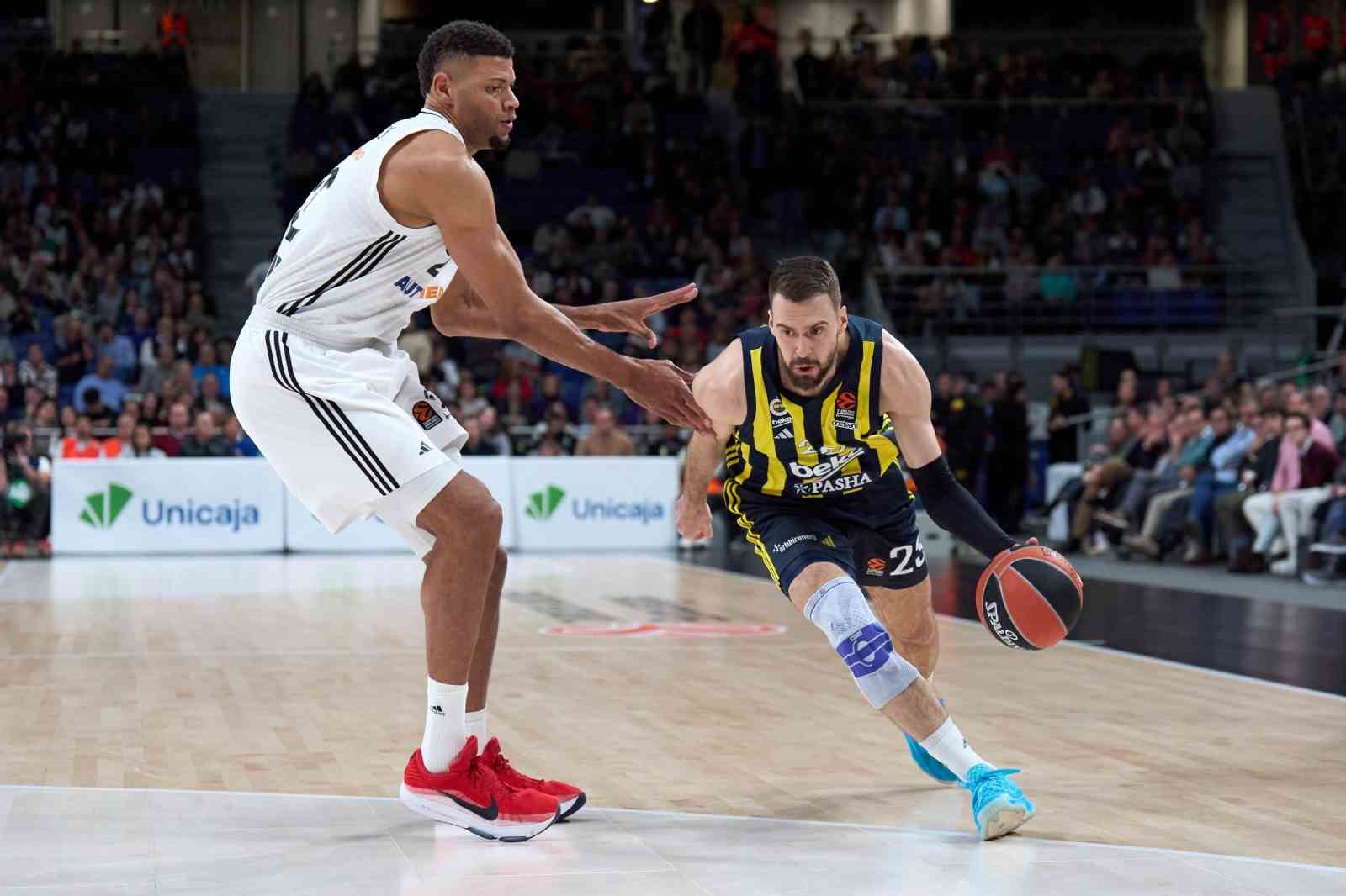 Fenerbahçe, Euroleague’de 10. galibiyetini Madrid’de aldı
