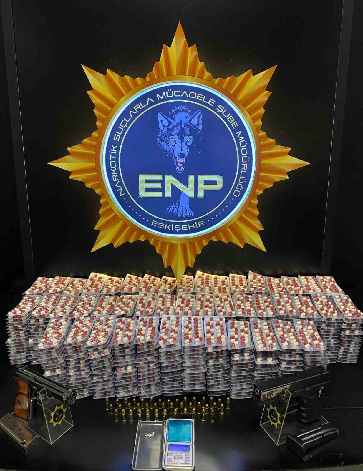 Polis ekiplerinden uyuşturucu madde operasyonu