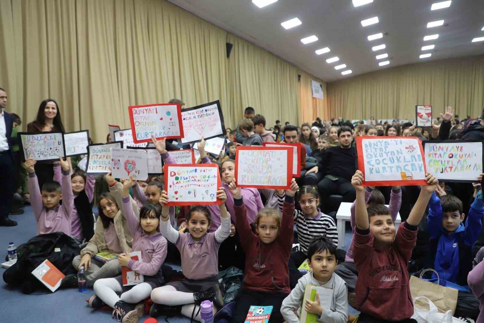 Gönen 3. Kültür ve Kitap Günleri’ne yoğun ilgi
