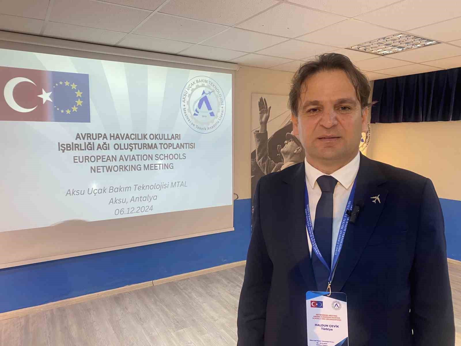 Aksu U&ccedil;ak Lisesi &ouml;ğrencileri eğitimlerine Avrupa&rsquo;da devam edecek
