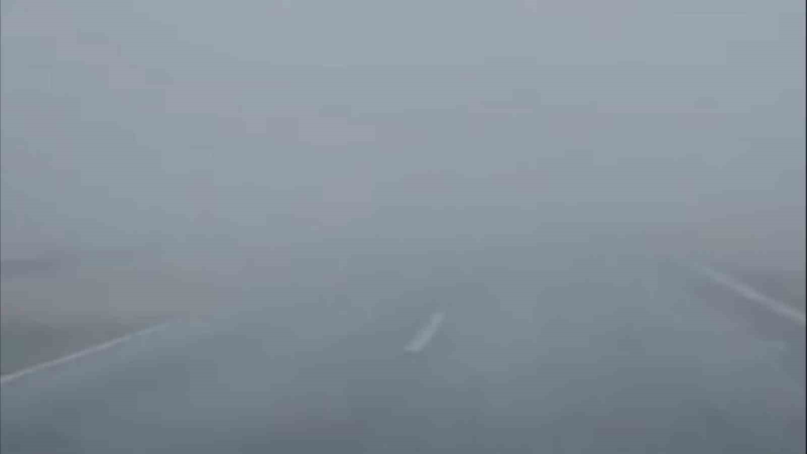 Siirt&rsquo;te yoğun sis g&ouml;r&uuml;ş mesafesini d&uuml;ş&uuml;rd&uuml;
