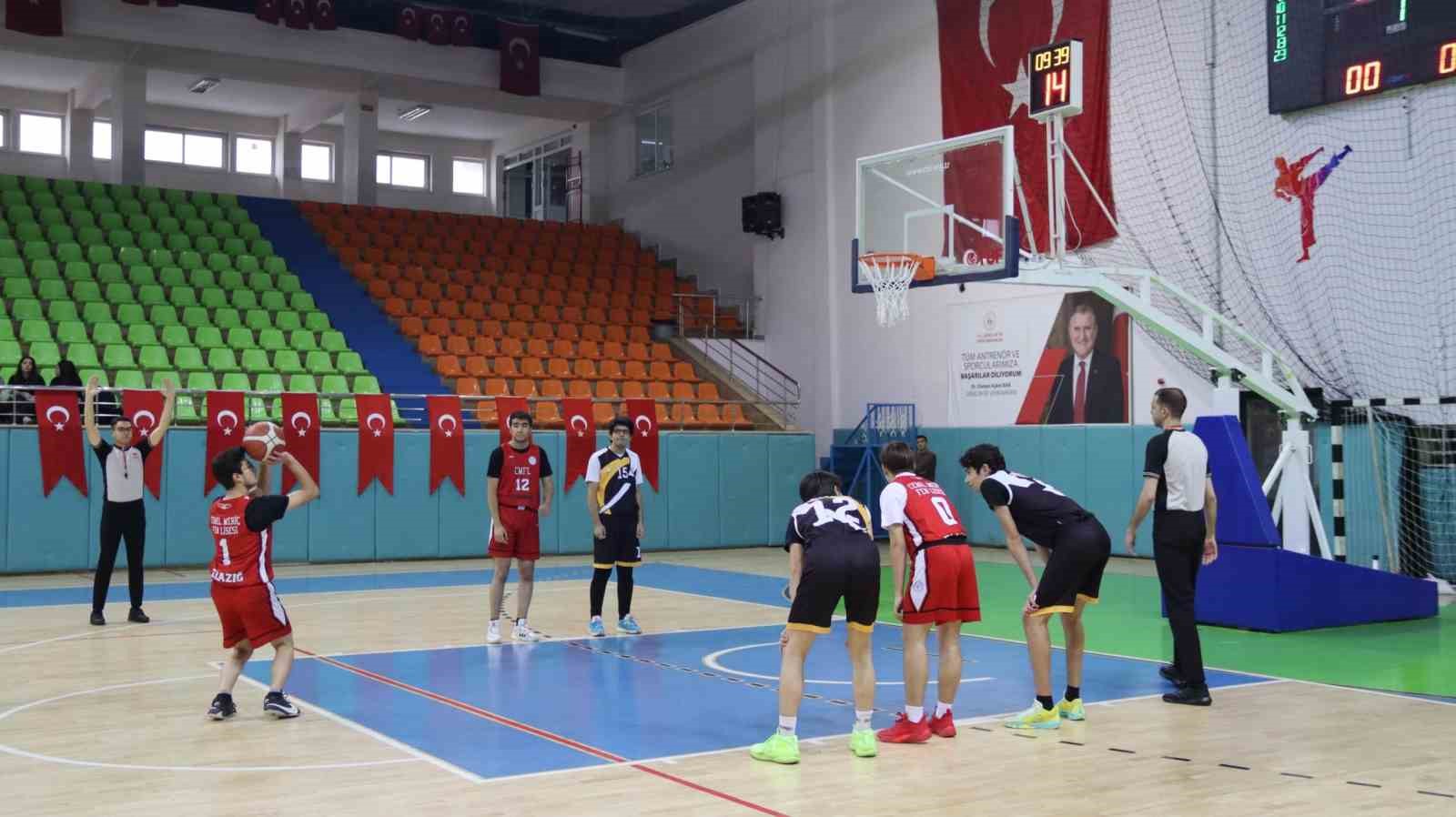 Elazığ’da basketbol ve güreş müsabakaları tamamlandı
