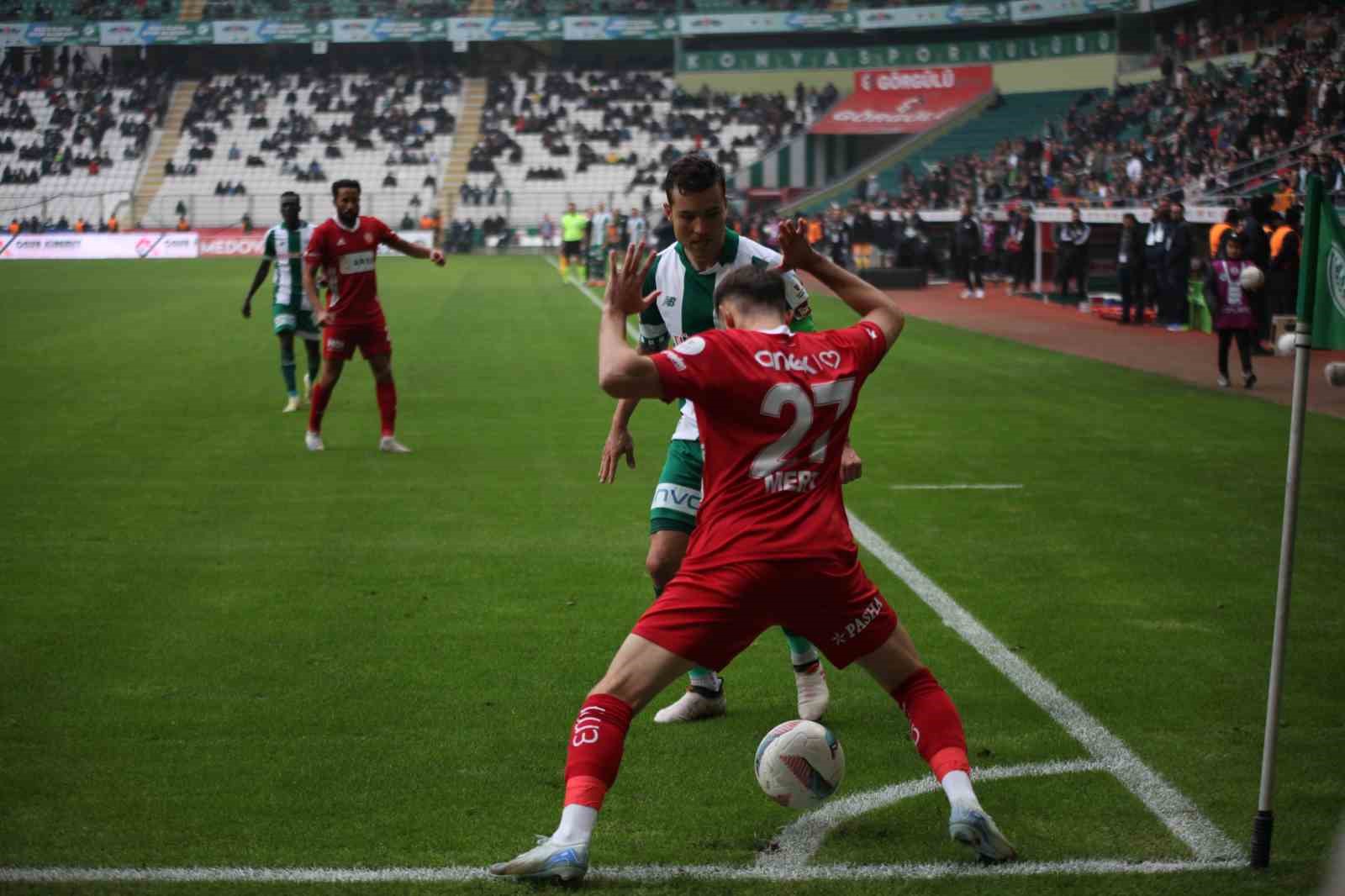 Trendyol Süper Lig: Konyaspor: 1 - Antalyaspor: 1 (Maç sonucu)