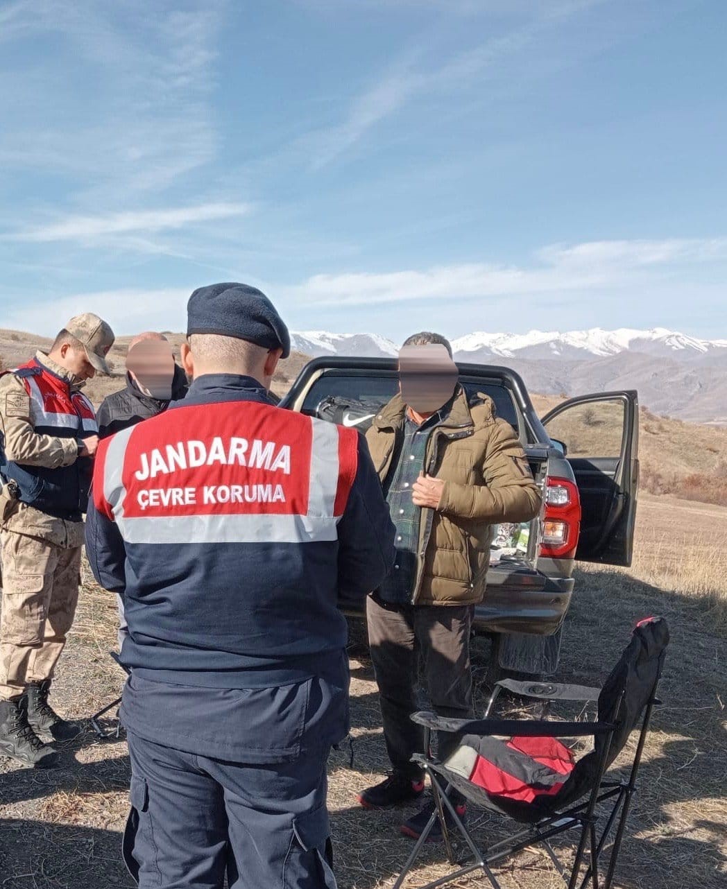 Jandarma avcılara g&ouml;z a&ccedil;tırmıyor
