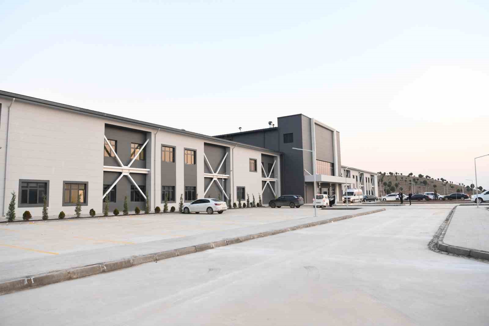 T&uuml;rkoğlu Acil Durum Hastanesi&rsquo;nde sona gelindi
